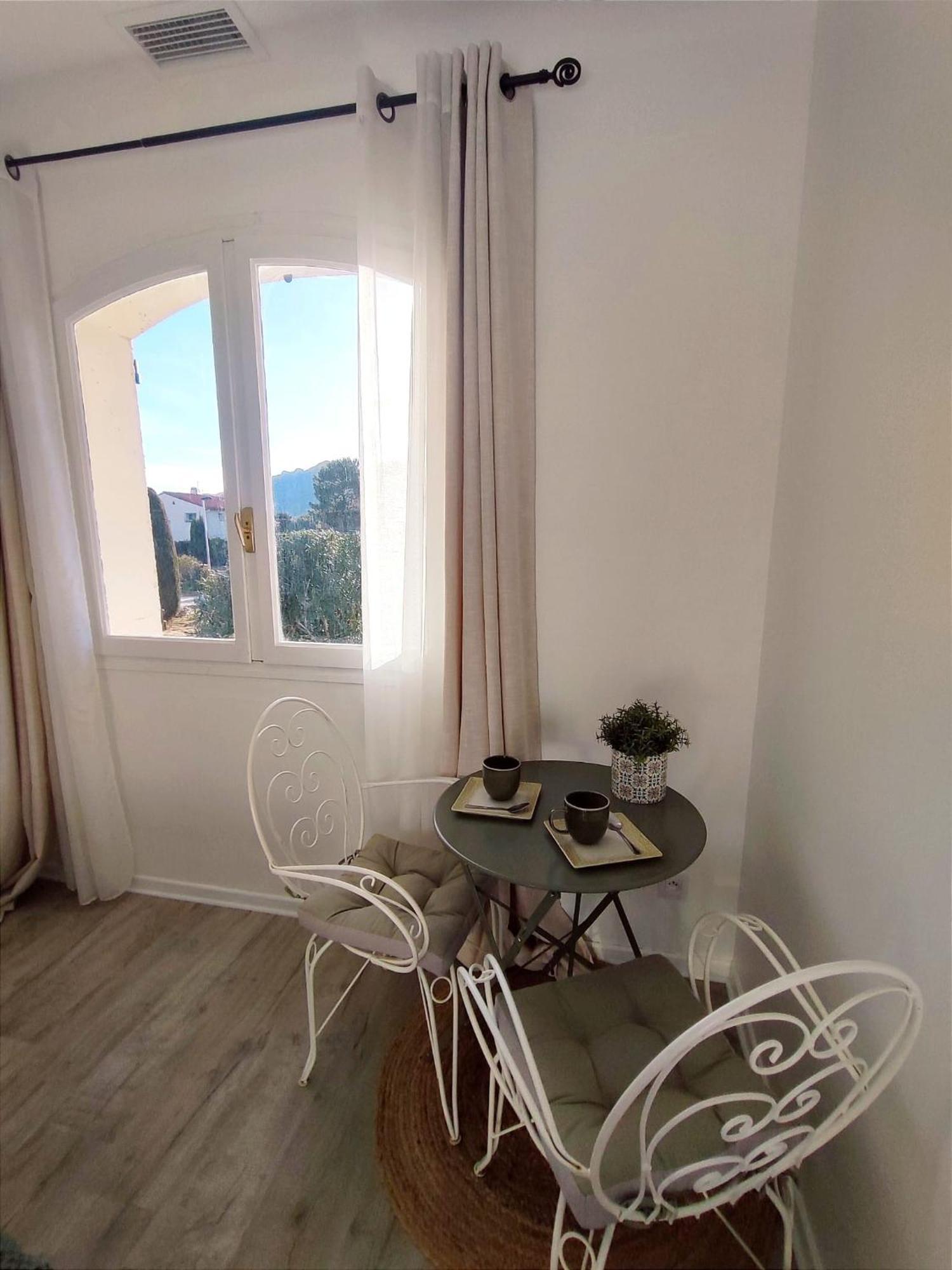 Chambre Climatisee Entre Mer Et Montagne, Avec Sdb Et Wc Privatifs Laroque-des-Albères Εξωτερικό φωτογραφία